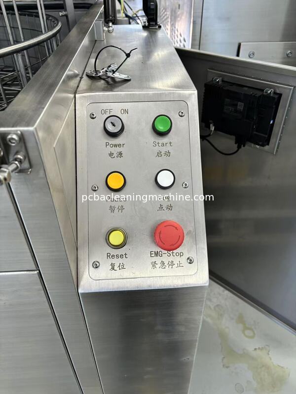 Máquina de limpieza de paletas de control automático PLC con capacidad de tanque de líquido de 80L y tiempo de secado de 5 a 15 minutos Adecuado para varios tipos de paletas