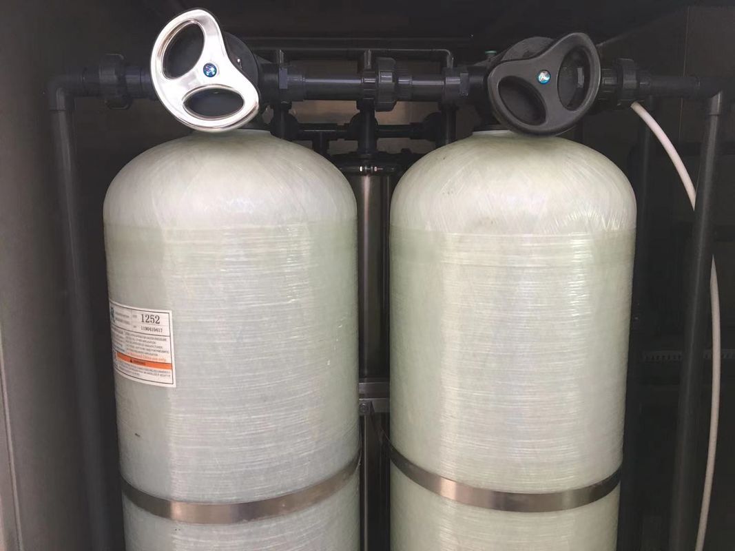 Máquina del agua de la ósmosis reversa de EDI Deionized Water Machine 1000L DI water para la aclaración de PCBA